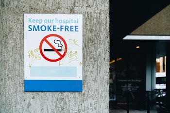 Hospital No Smoking Sign
