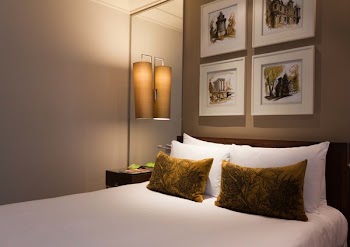 hotel room.jpg