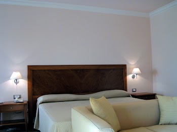 hotelrooms17.jpg