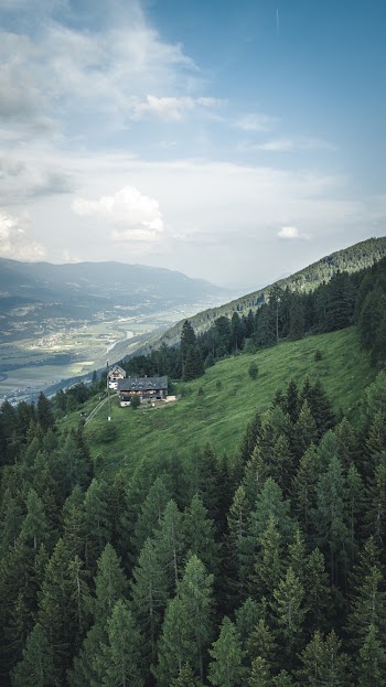 House on Top of the Hills
