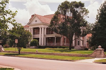 housePhillips.jpg