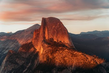 I'm assuming this one doesn't need much introduction; El Capitan is probably one of the most photographed natural landmarks in the world.