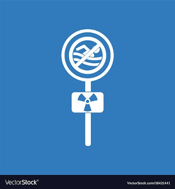 Icon no swimming sign vector image