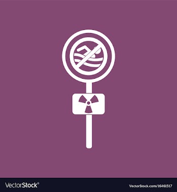Icon no swimming sign vector image