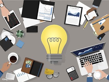 Illustration of brainstorming business team | Free stock vector - 389949