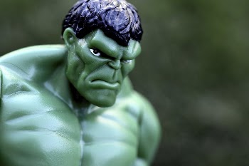 Incredible Hulk figurine, superhero cartoon | Free Photo - rawpixel