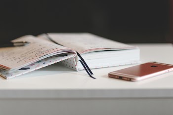 iPhone and planner