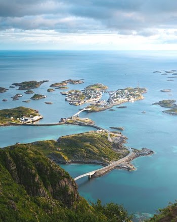 islands across horizons