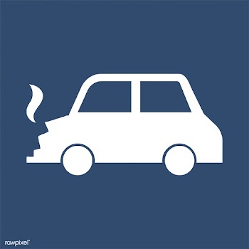Isolated damaged car on blue background | Free stock vector - 457670