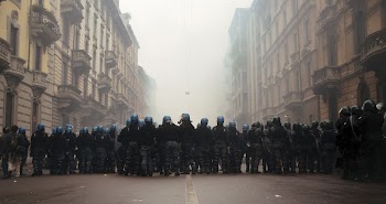 Italian police and Black Bloc | Free Photo - rawpixel