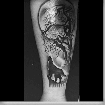 ivms4866 | #wolf #wolftattoo #moon #tree #forearm #nyc | Tattoodo