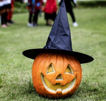 Jack-o'-lantern on Grass