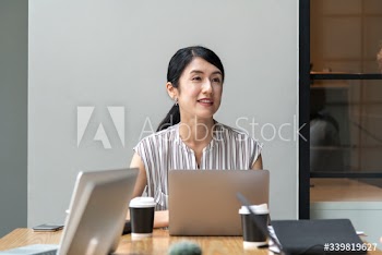 Japanese woman in a business meeting
