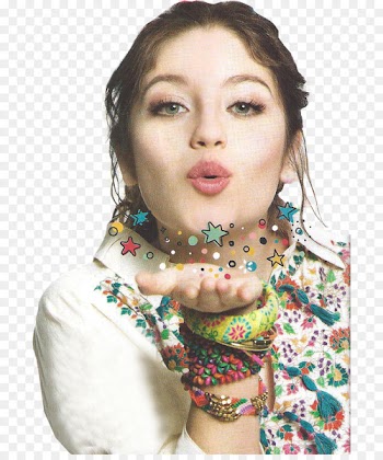 Karol Sevilla Soy Luna Live Moon Song - villa view 