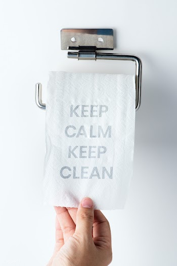 Keep calm keep clean during the global covid-19 pandemic | Free  photo - 2299845