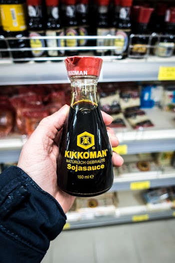 Kikkoman soy sauce 