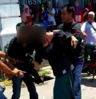 KL Man Who Was Caught In Car With A Terengganu Woman Gets Beaten ...