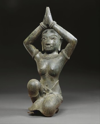 Kneeling Female | Free Photo - rawpixel