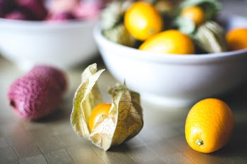 Kumquats and litchi 