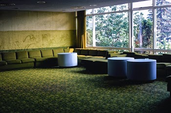 Kutsher's lobby, Thompson, New York (1977)… | Free public domain photo