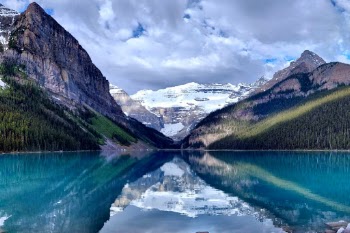 Lake Louise in Banff National Park in the early morning