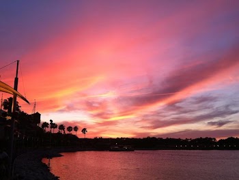 lake sunset MGDÂ©.JPG