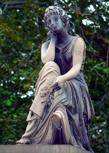 LakeViewCemetery_027a.jpg