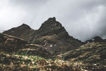 landscape photo of mountain