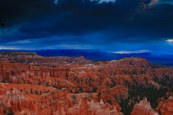 landscape photo of mountains