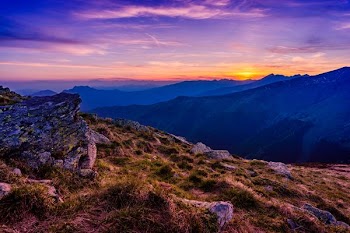 landscape photo of mountains during golden hour