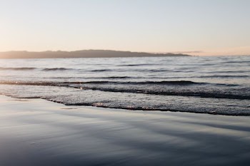 landscape photo of seashore