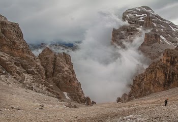 landscape photography of foggy mountain rocks