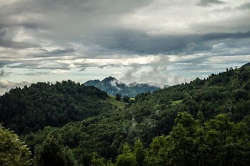 landscape photography of mountains during daytime