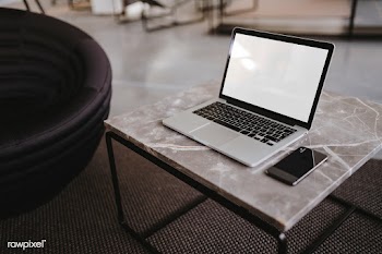 Laptop and a phone on a marble table | Free stock psd mockup - 488528
