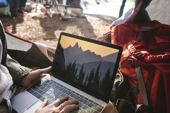 Laptop screen mockup, digital device | Free PSD Mockup - rawpixel