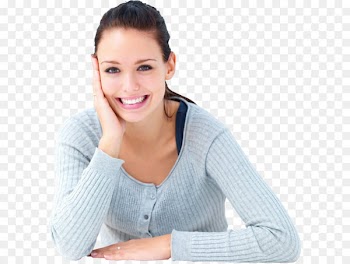 Lawrence Endodontics Dentistry Patient - Smiling woman 