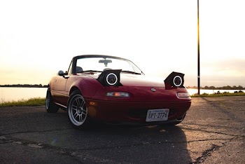 Lazy Eye Convertible Coupe