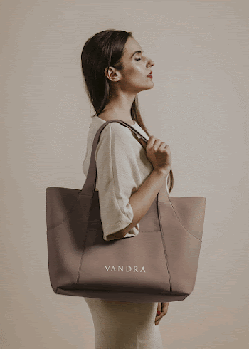 Leather bag mockup, women's accessory | Free PSD Mockup - rawpixel