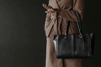 Leather bag mockup, women's fashion | Free PSD Mockup - rawpixel