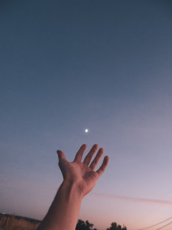 Left Human Hand Opening Her Hand