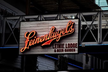Leinenkugel's Leinie Lodge &amp; Beer Garden Signage Turned on