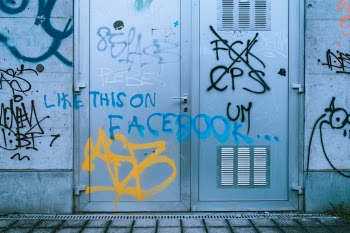 Like this on facebook graffiti