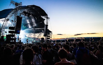 Live music concert | Free Photo - rawpixel