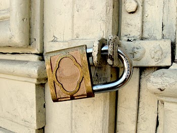 Lock 2106.JPG