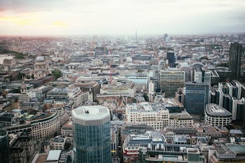 Londons Busy Downtown
