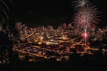 Long-exposure Photography of Firecrackers