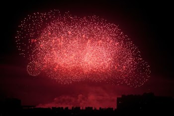 long exposure photography of fireworks