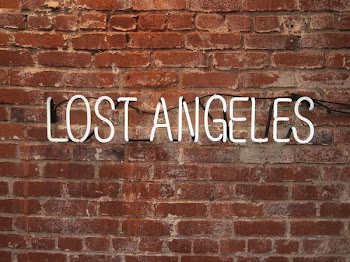 lost Angeles text on wall