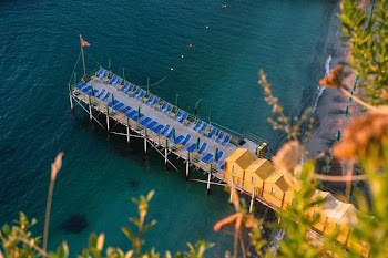 lounge chairs on dock