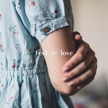 Love aesthetic Instagram post template, | Free PSD Template - rawpixel
